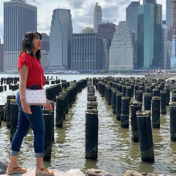 Meet your Posher, Paula - Picture 2 of 5